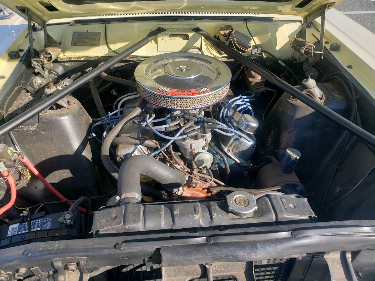 Ford-fairlane-500-1966-yellow-6