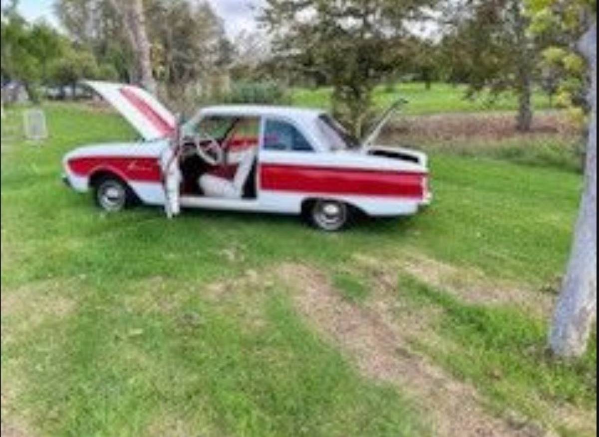 Ford-falcon-1961-custom-5