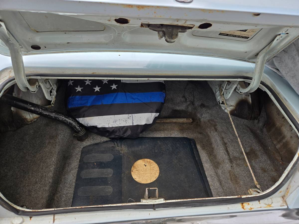 Ford-falcon-1970-blue-14