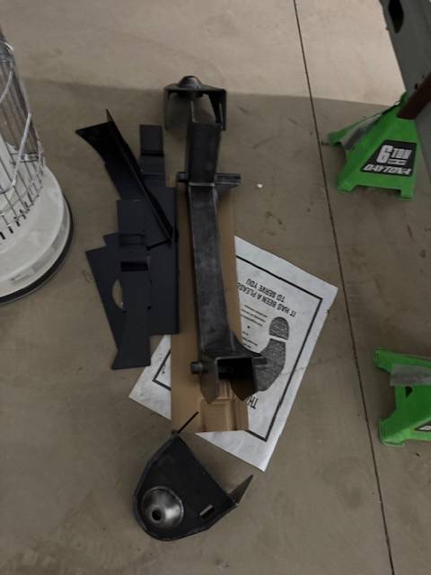 Ford-falcon-2d-ht-1965-grey-1