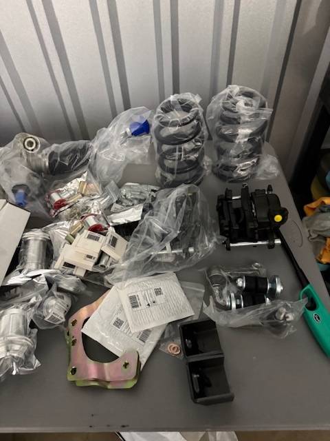 Ford-falcon-2d-ht-1965-grey-12