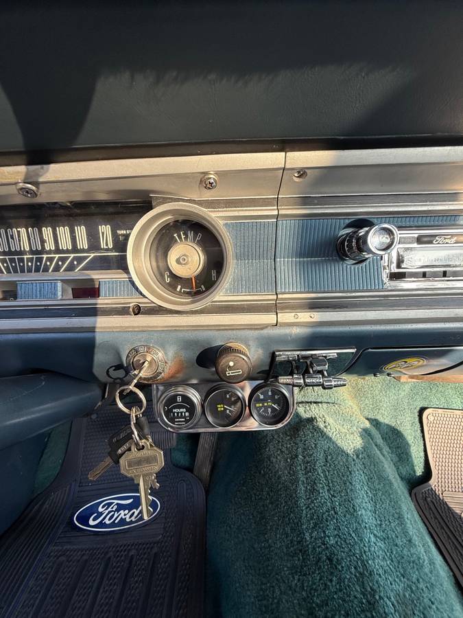 Ford-falcon-ranchero-1965-blue-12