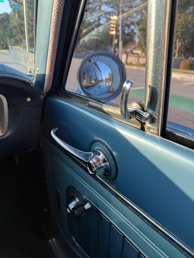 Ford-falcon-ranchero-1965-blue-17