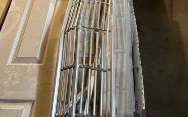 Ford-falcon-wagon-1963-white-6