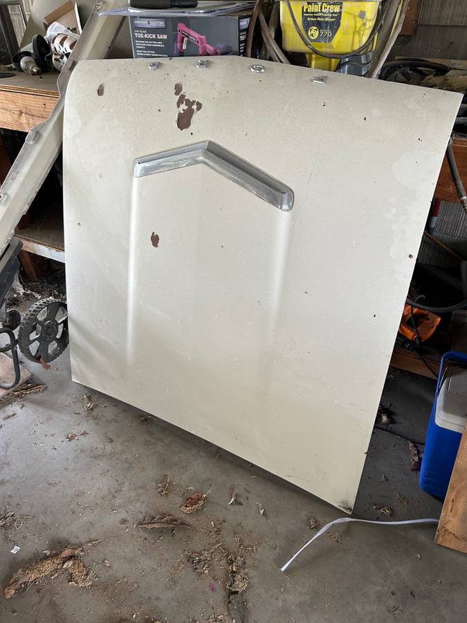 Ford-falcon-wagon-1963-white-7