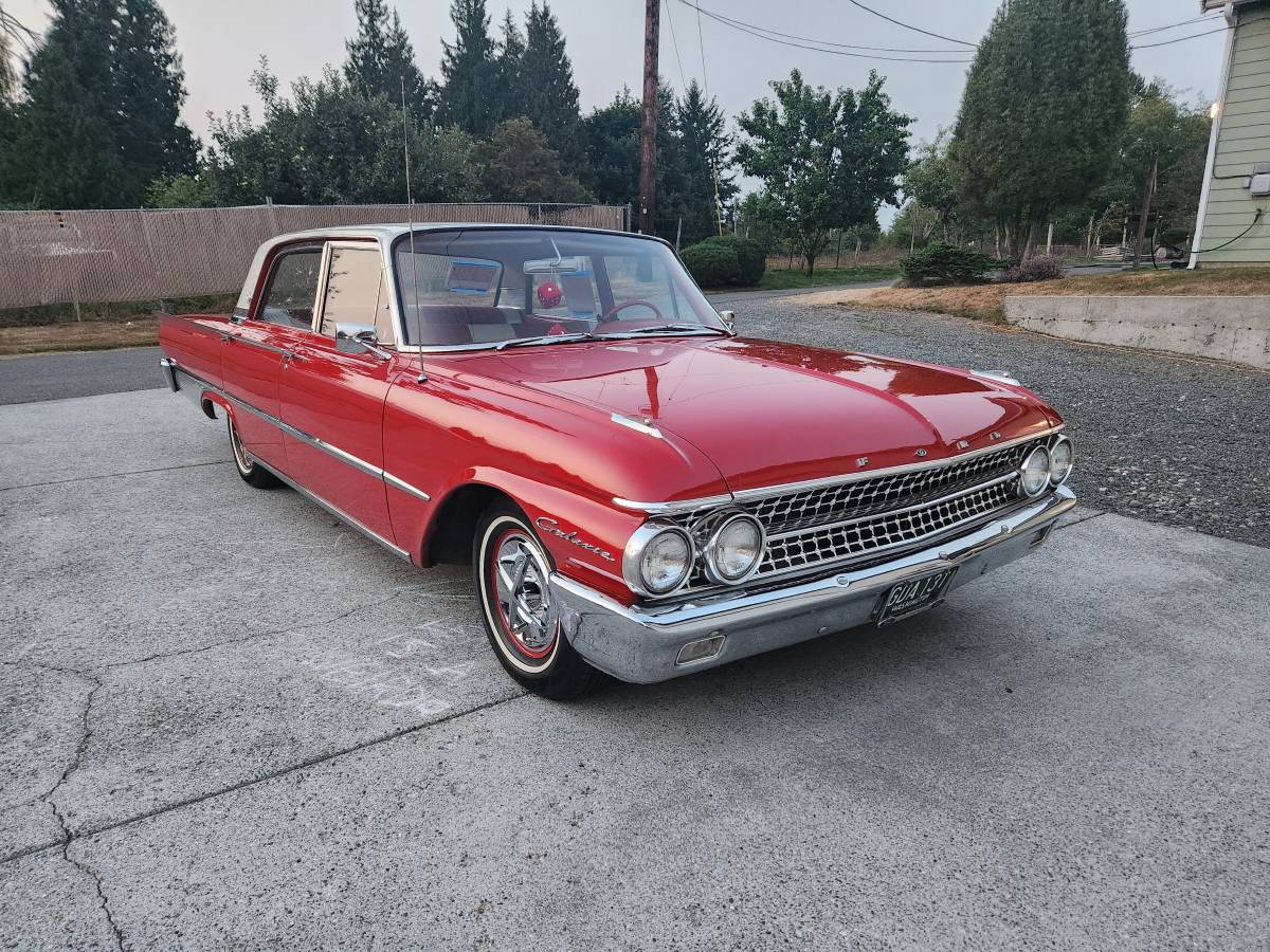 Ford-galaxie-1961-red-6