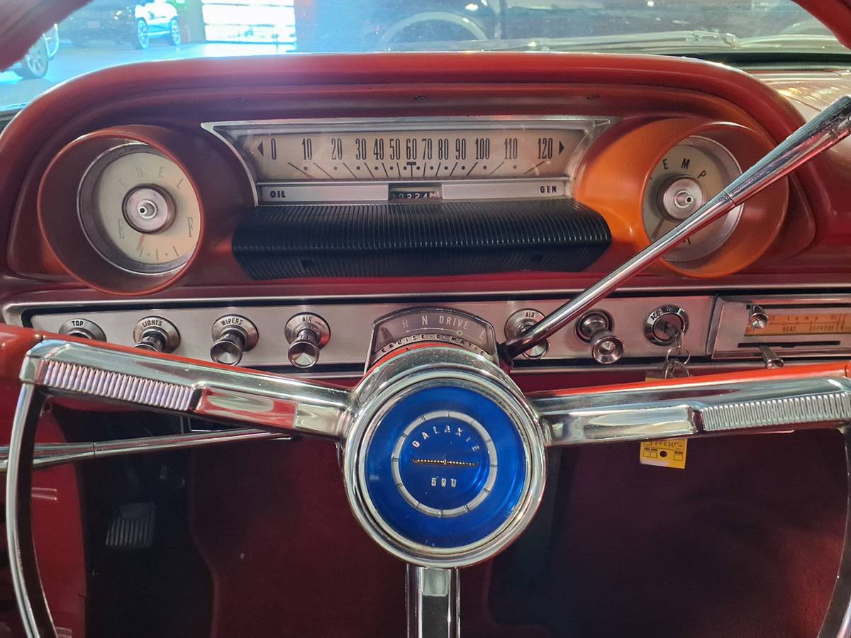Ford-galaxie-1964-red-32
