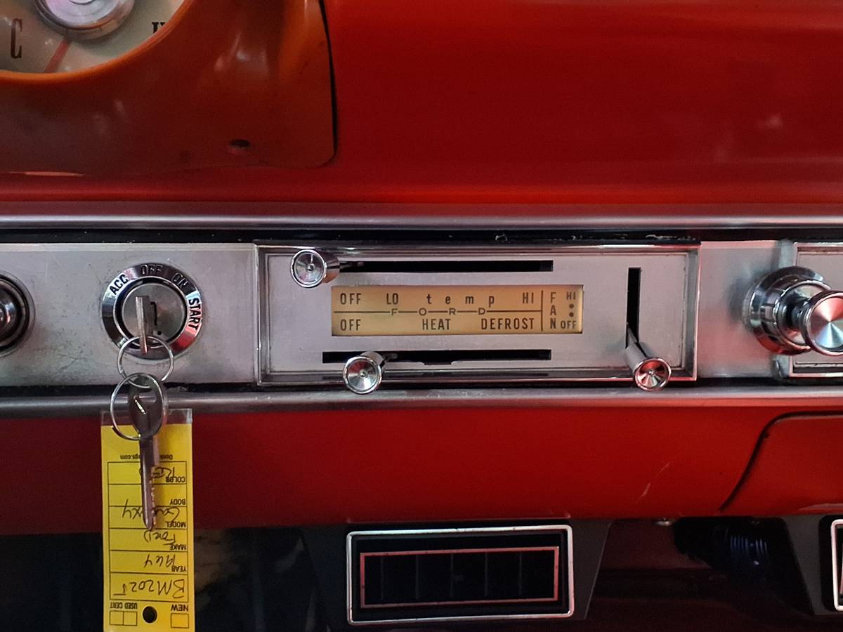 Ford-galaxie-1964-red-38