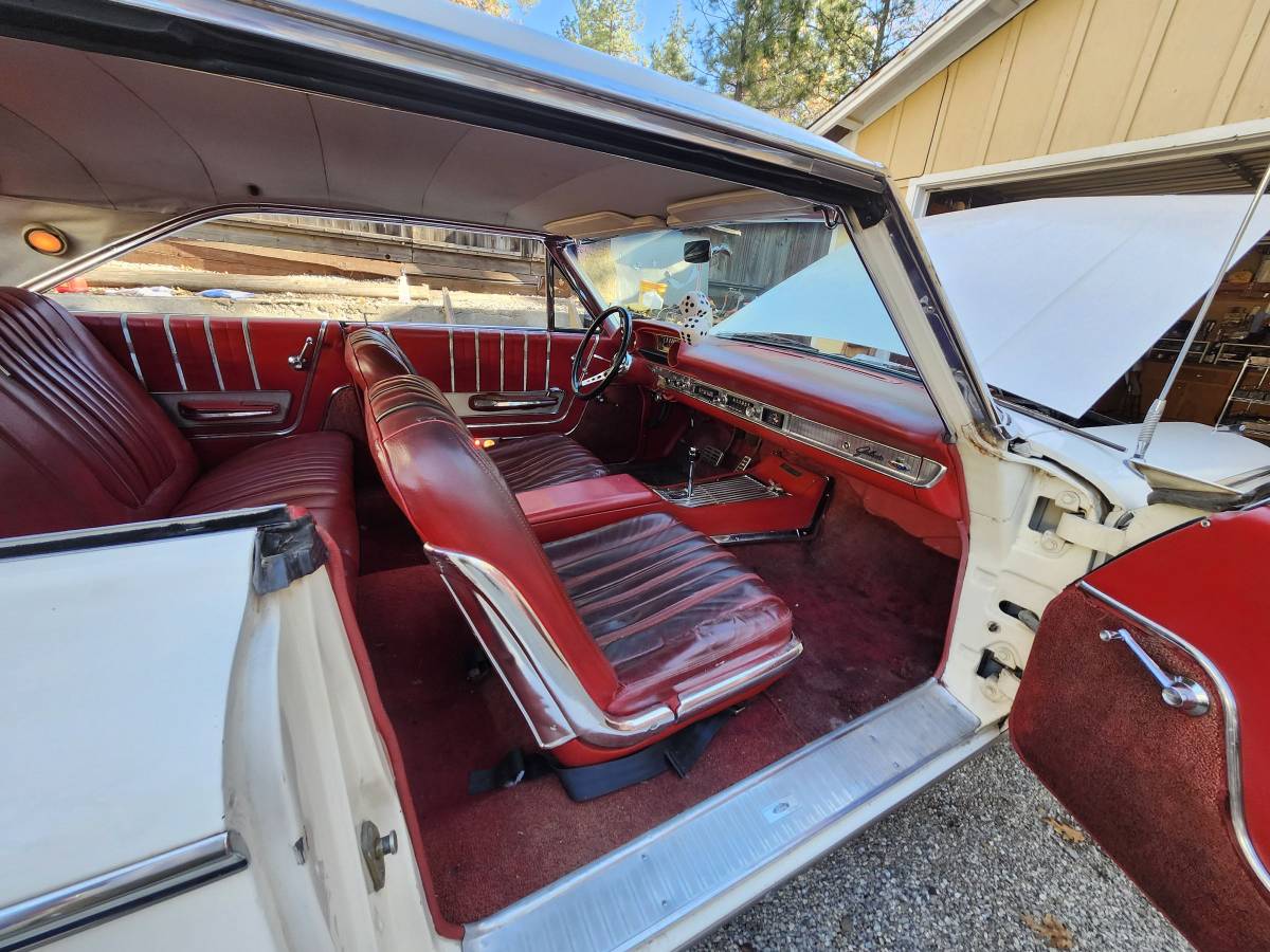 Ford-galaxie-500-1963-white-21