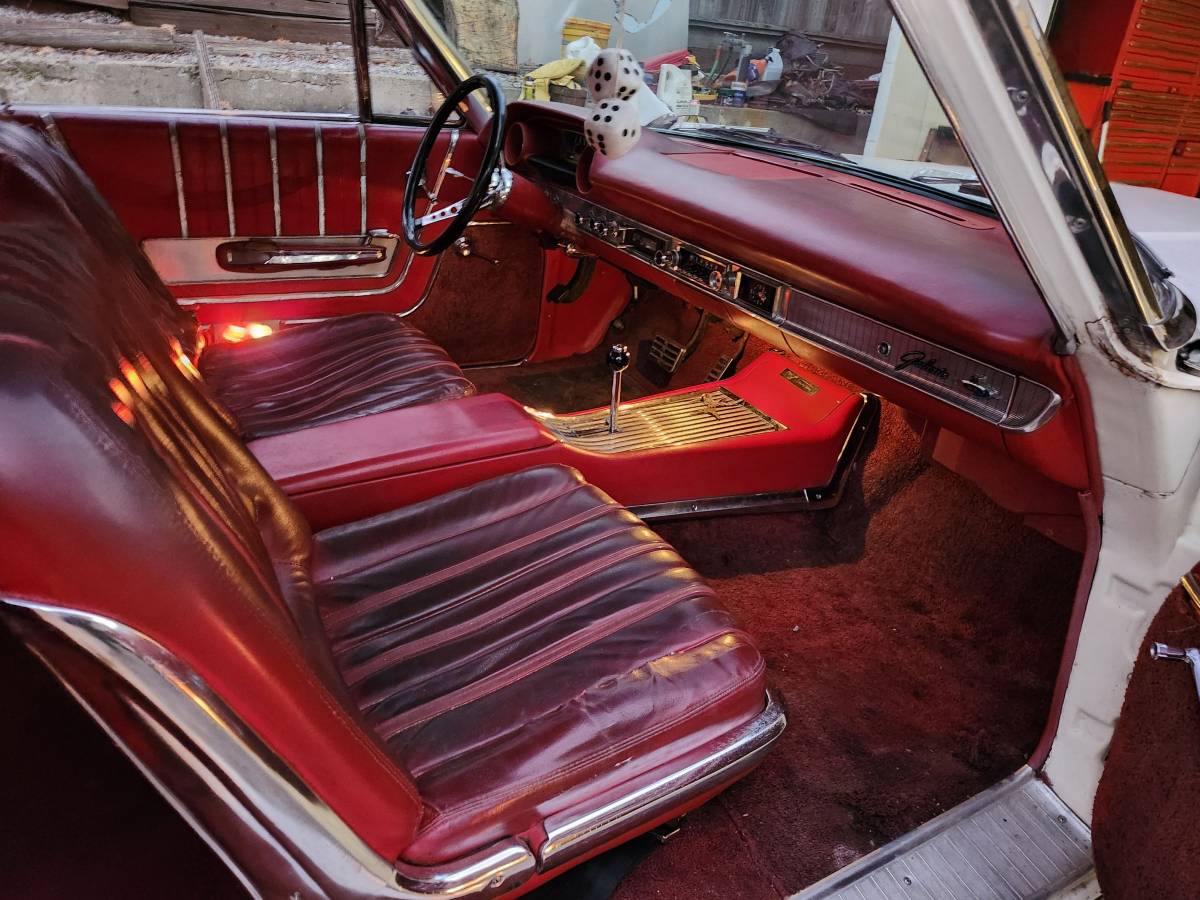 Ford-galaxie-500-1963-white-4