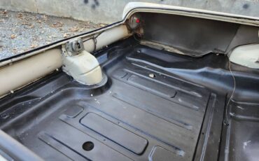 Ford-galaxie-500-1963-white-9