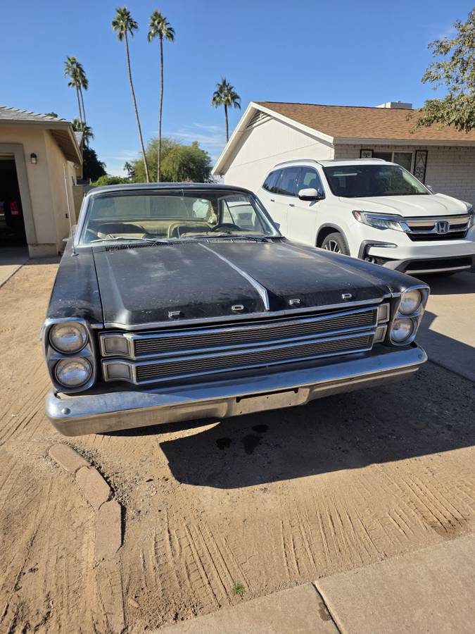 Ford-galaxiexl-1966-black-11