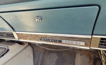 Ford-galaxiexl-1966-black-14