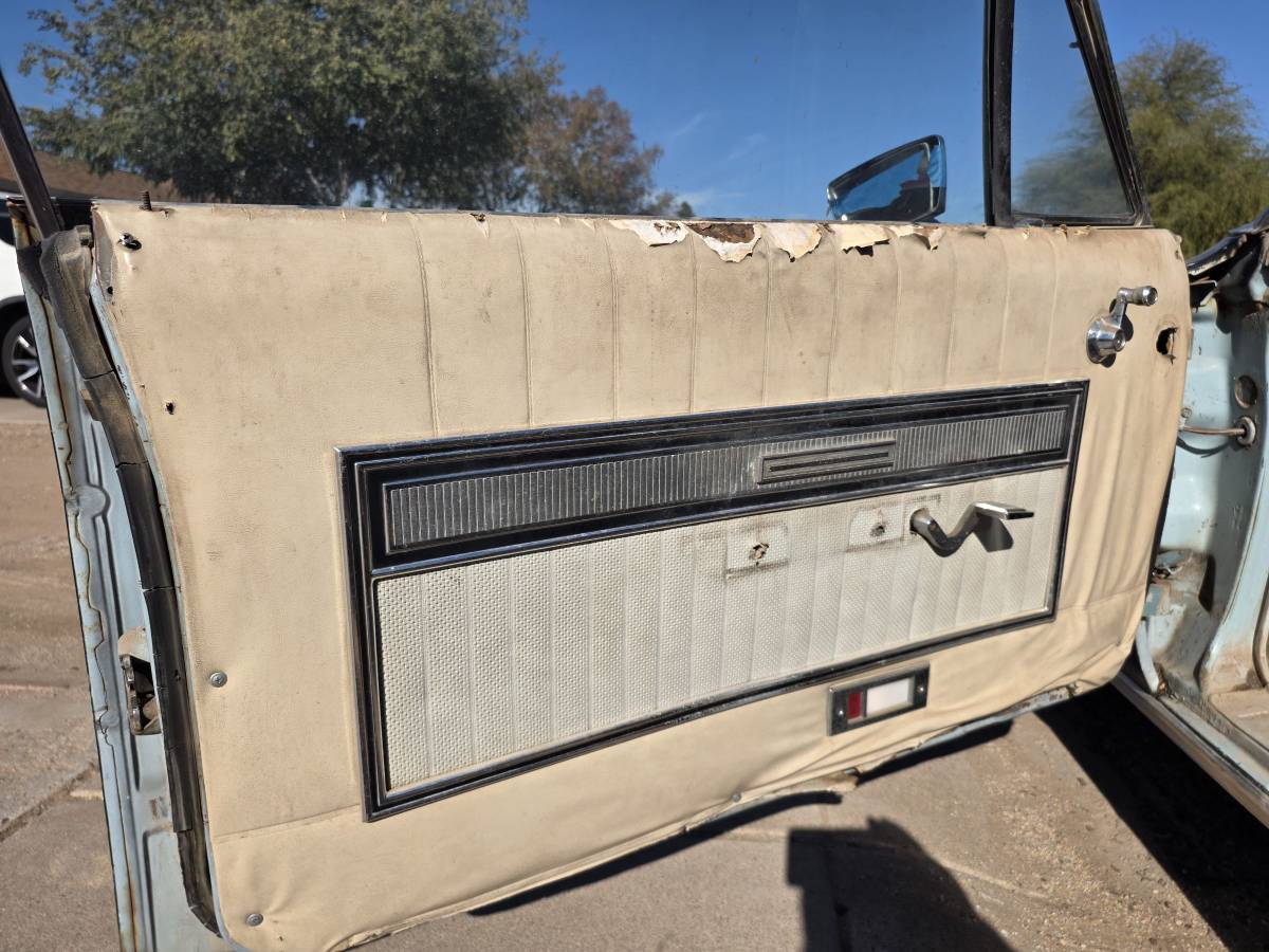 Ford-galaxiexl-1966-black-4