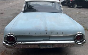 Ford-galaxy-1962-blue-5