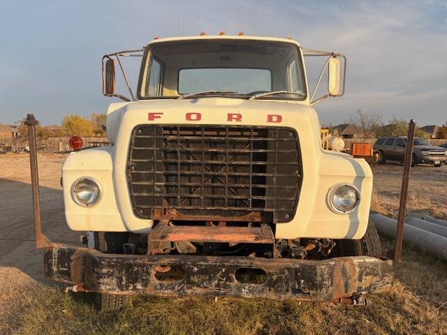 Ford-l8000-diesel-1982-2