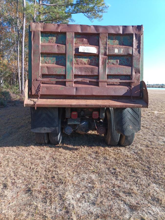 Ford-l9000-diesel-1987-8