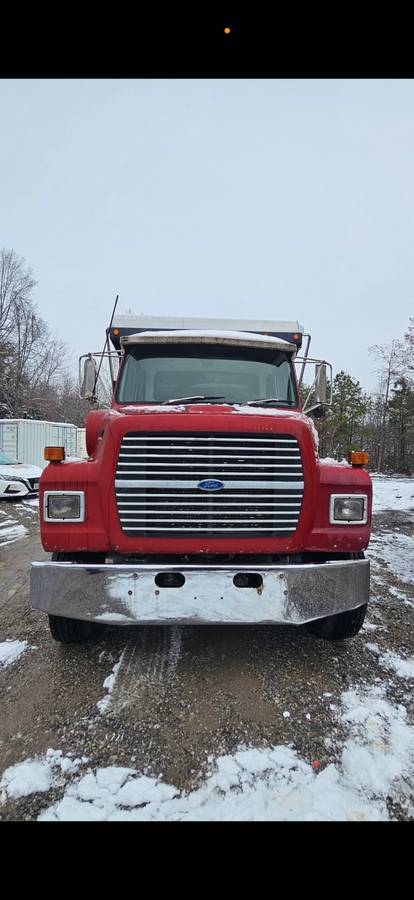 Ford-ln7000-ln-series-diesel-1994-red-1