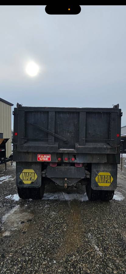 Ford-ln7000-ln-series-diesel-1994-red-4