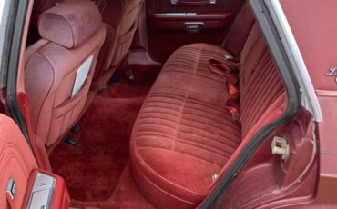 Ford-ltd-crown-victoria-1987-red-8