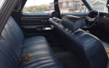 Ford-ltd-stationwagon-1975-blue-11