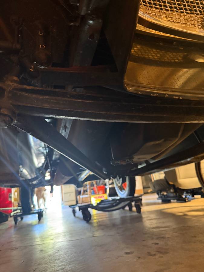 Ford-model-a-1929-black-11