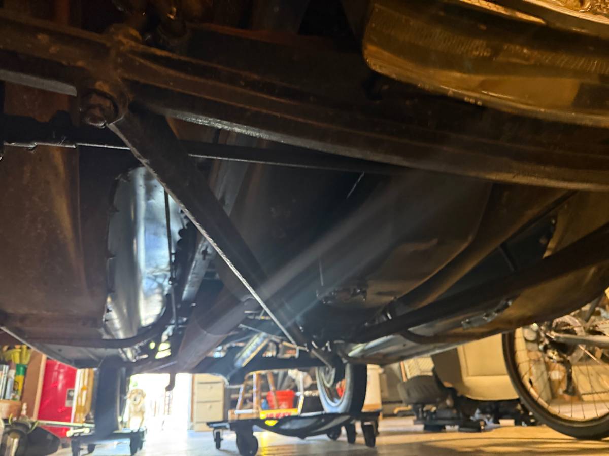 Ford-model-a-1929-black-12