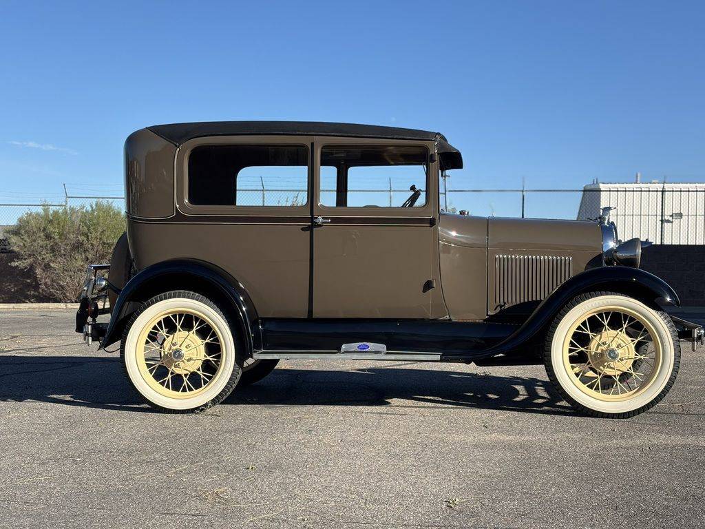 Ford-model-a-1929-grey-21