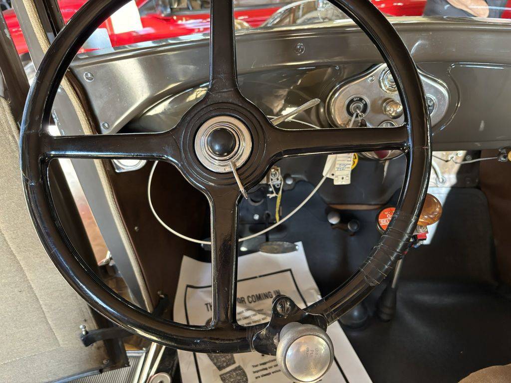 Ford-model-a-1929-grey-29