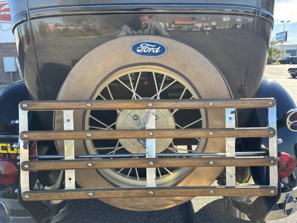 Ford-model-a-1929-grey-42