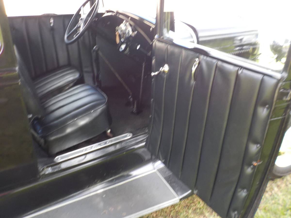 Ford-model-a-1930-black-10