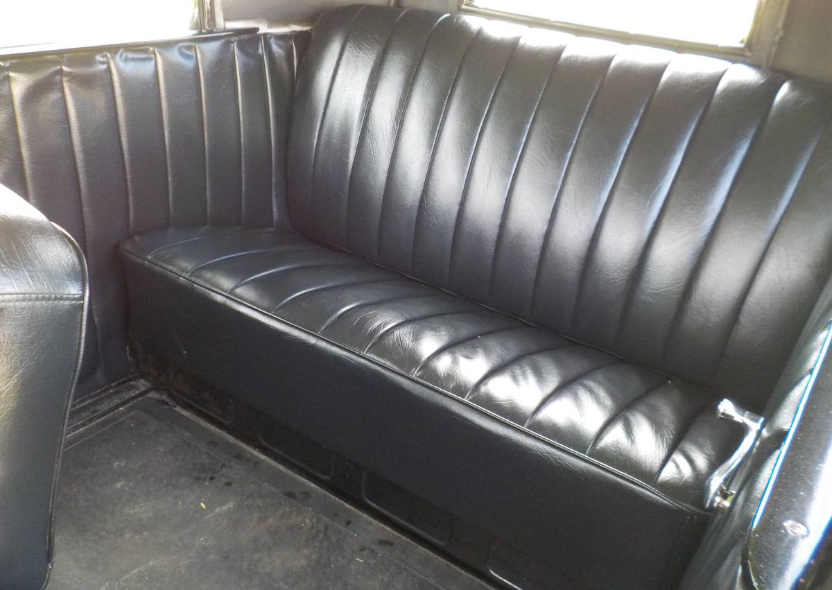 Ford-model-a-1930-black-20