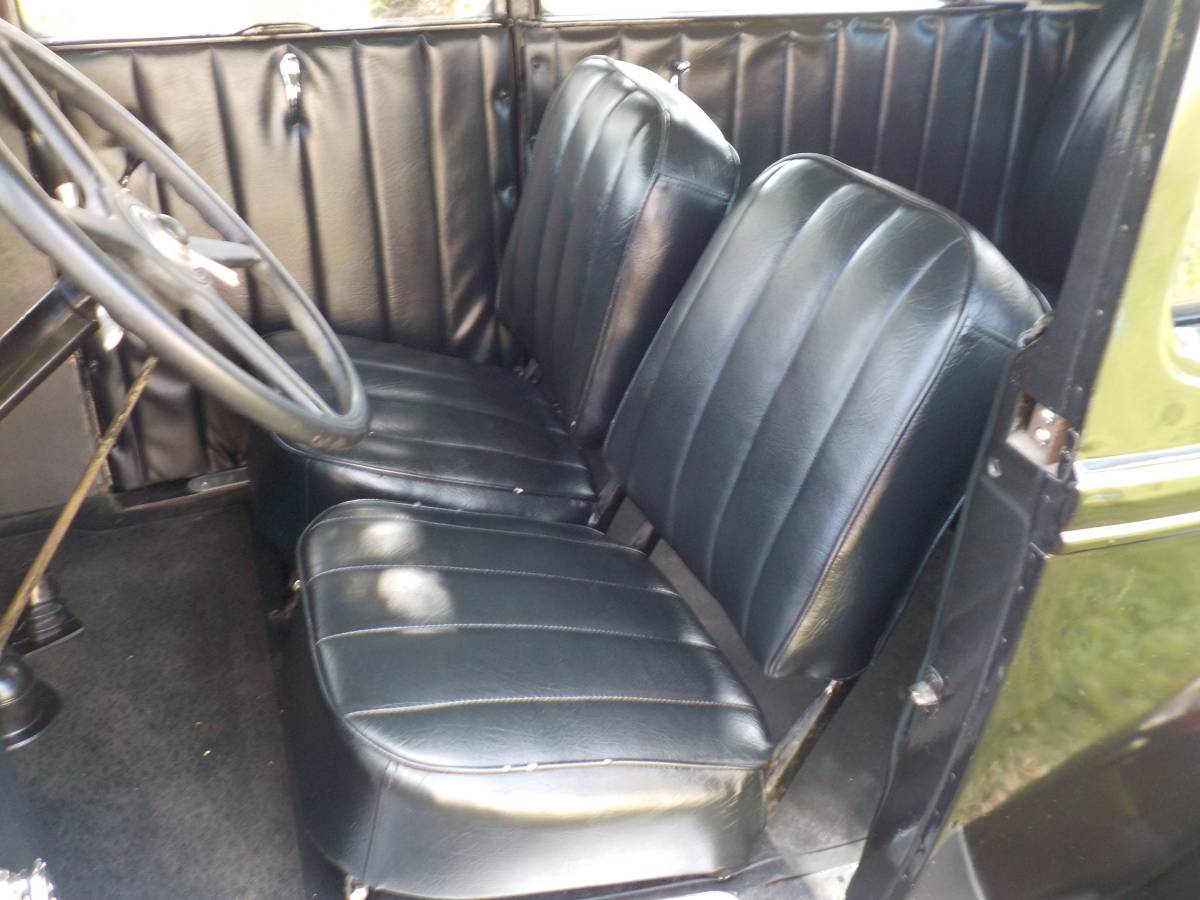 Ford-model-a-1930-black-27