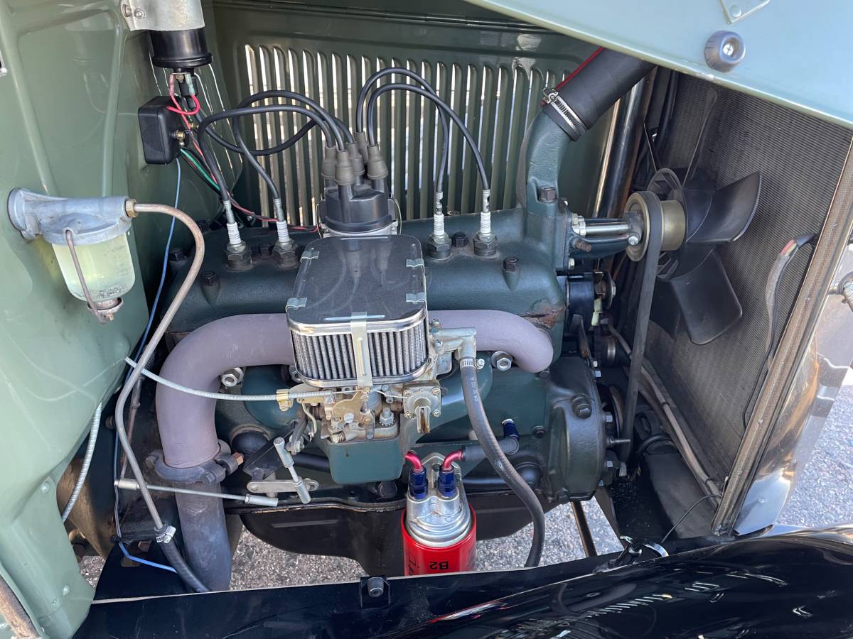 Ford-model-a-1930-green-8