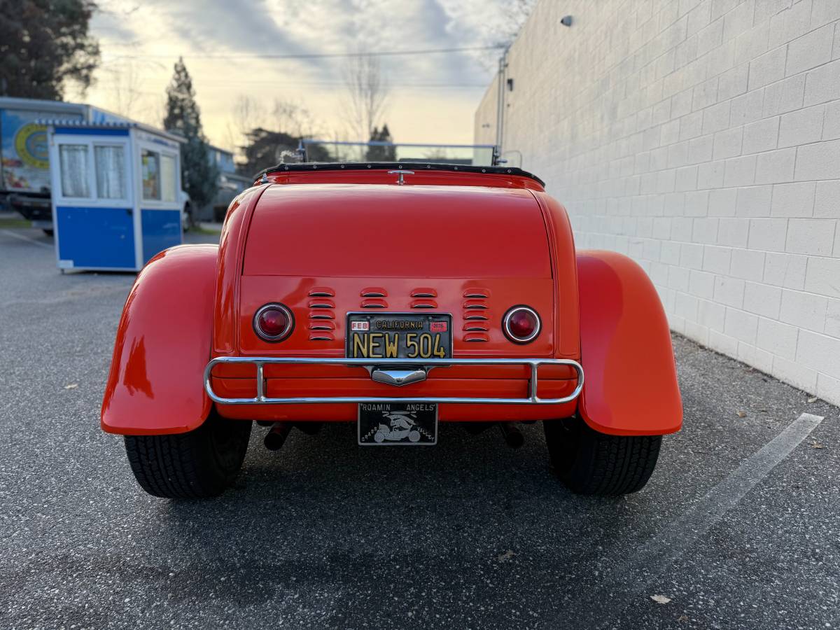 Ford-model-a-1931-orange-15