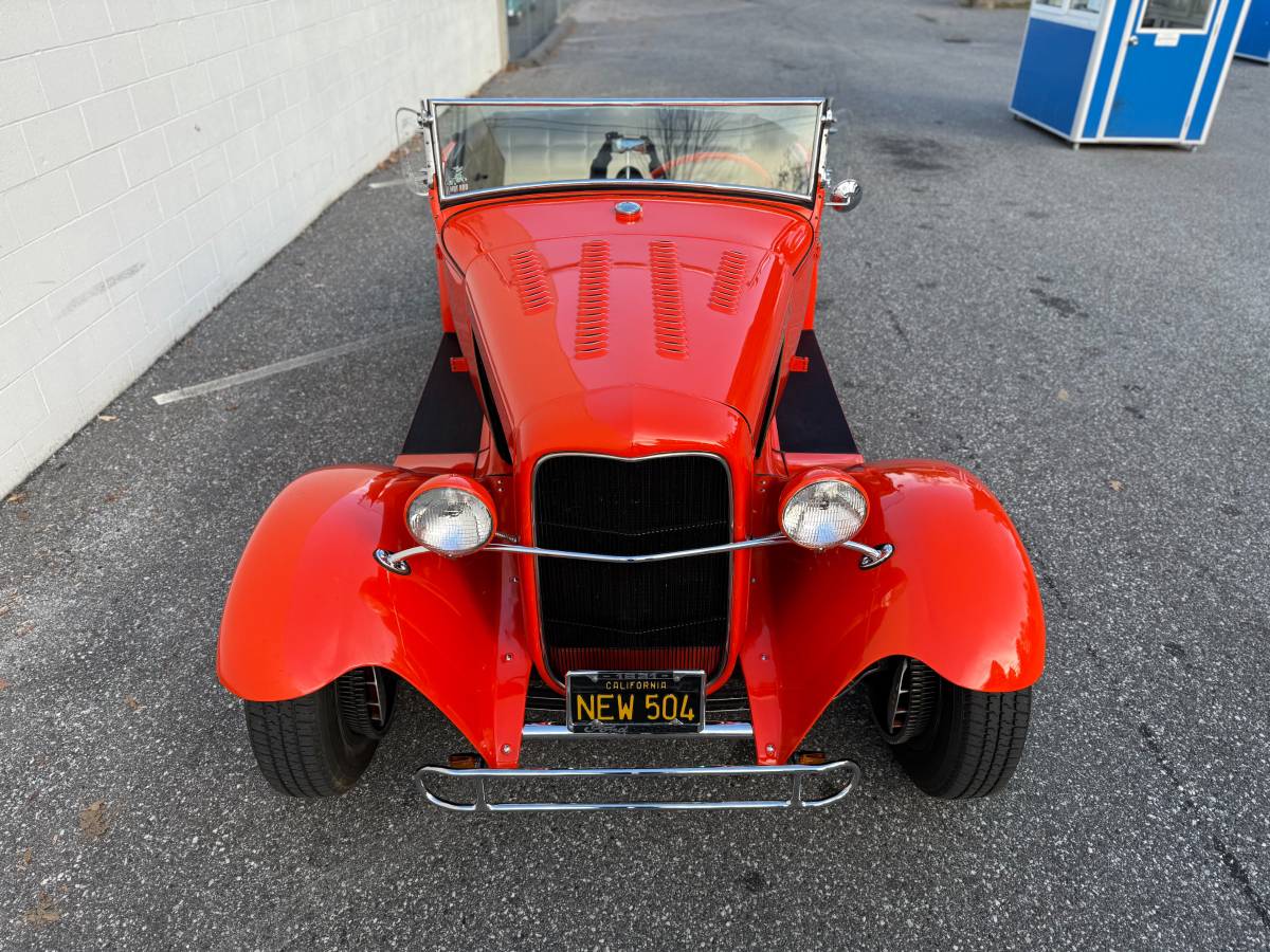 Ford-model-a-1931-orange-17