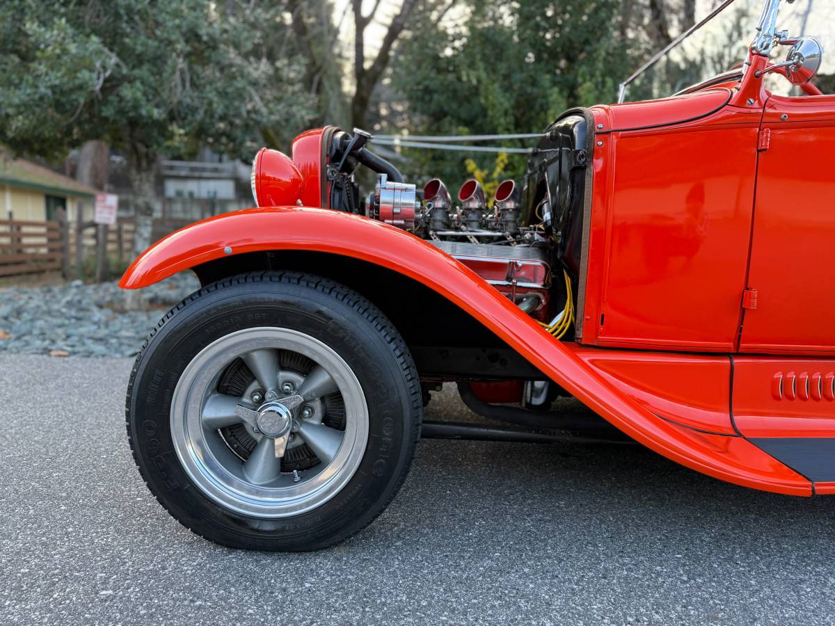 Ford-model-a-1931-orange-19
