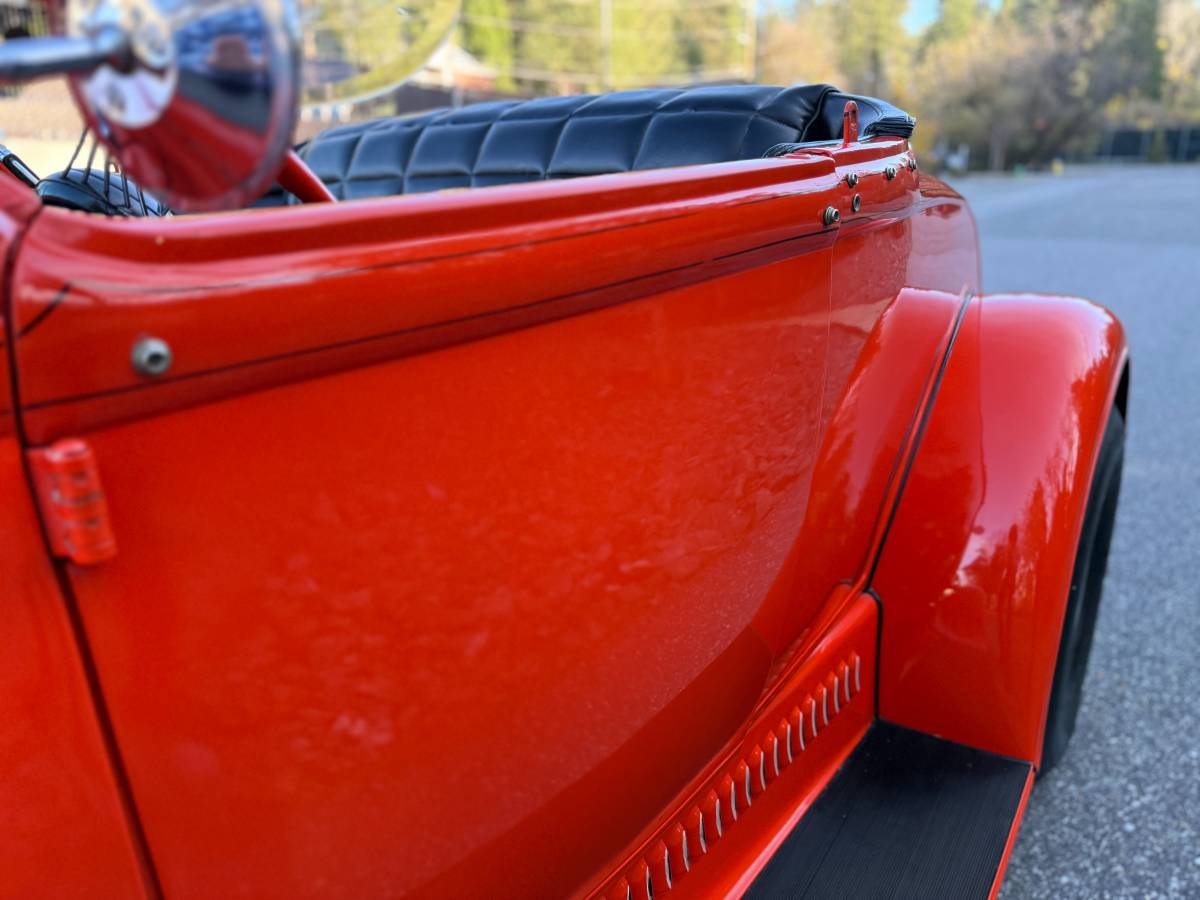 Ford-model-a-1931-orange-8