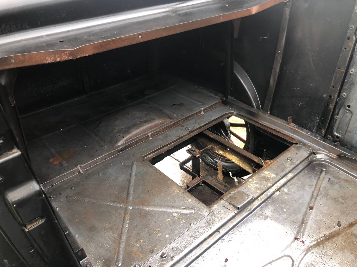 Ford-model-t-1927-10