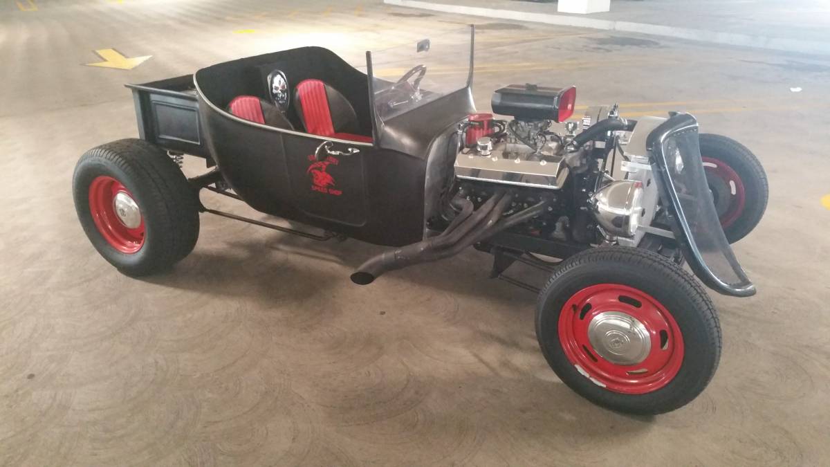 Ford-model-t-roadster-1923-black-3