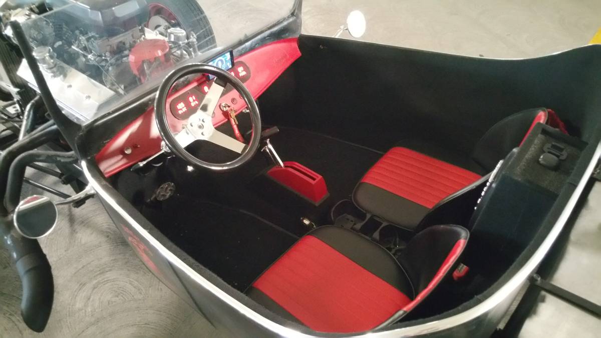 Ford-model-t-roadster-1923-black-4