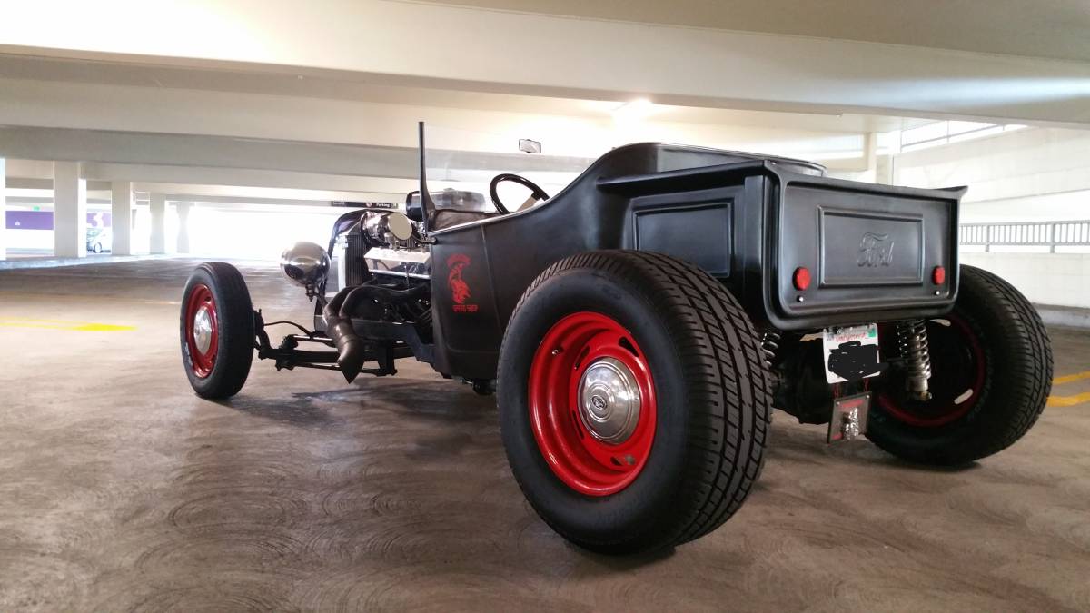 Ford-model-t-roadster-1923-black-6