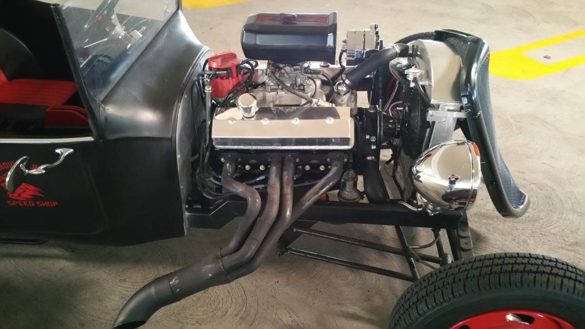 Ford-model-t-roadster-1923-black-8