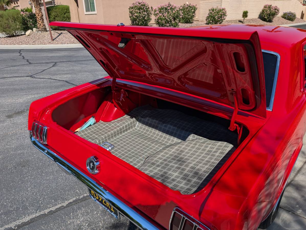 Ford-mustang-1965-red-18