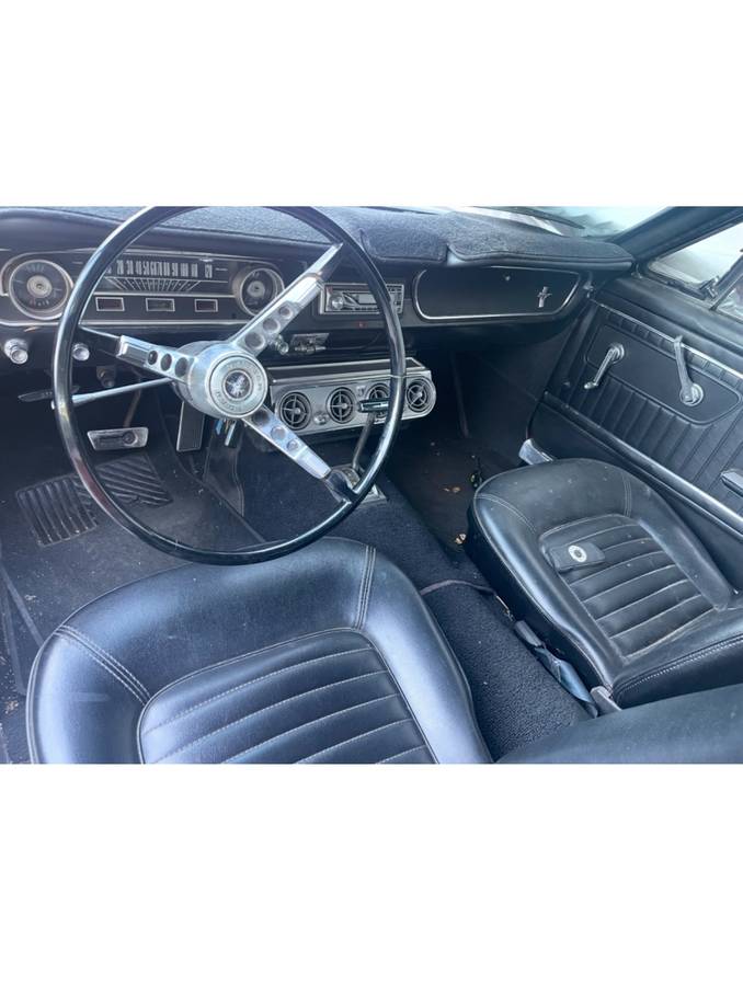 Ford-mustang-1965-red