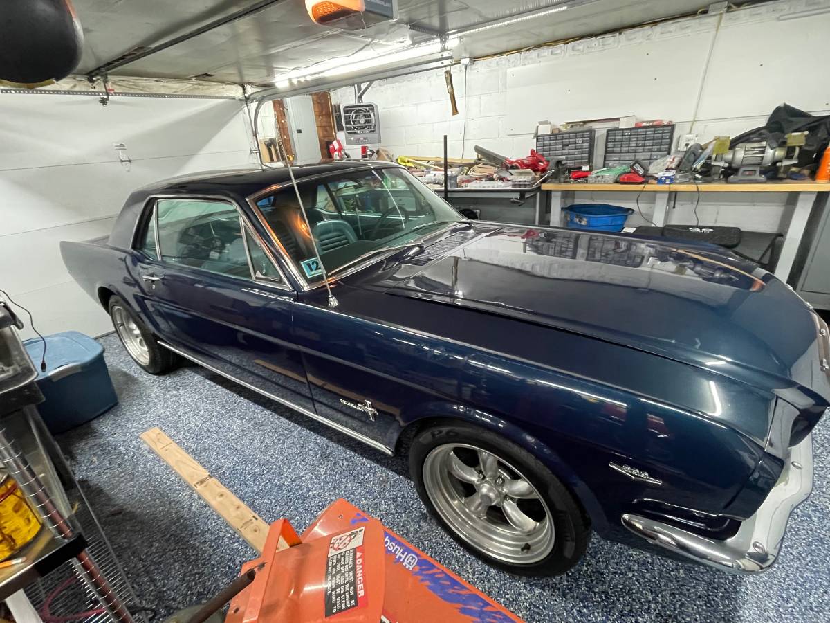 Ford-mustang-1966-blue-2