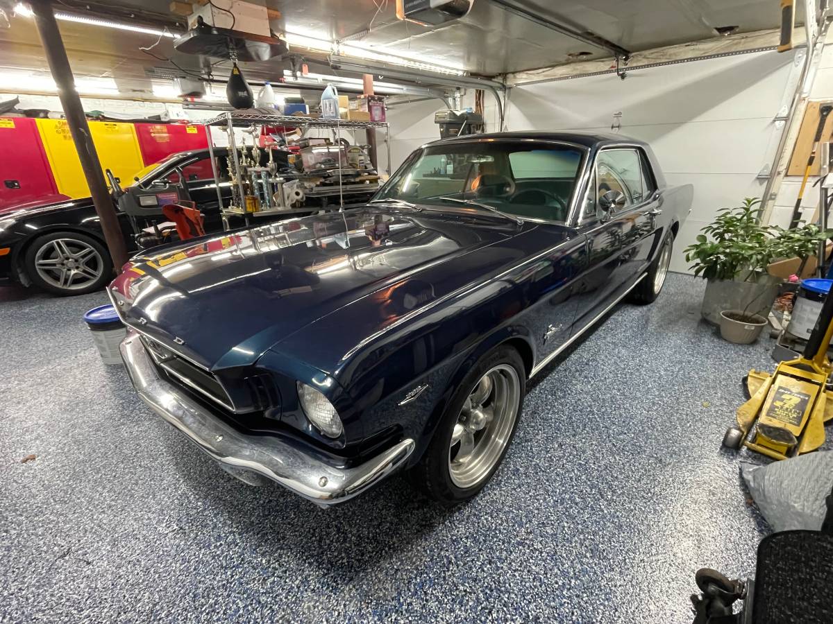 Ford-mustang-1966-blue