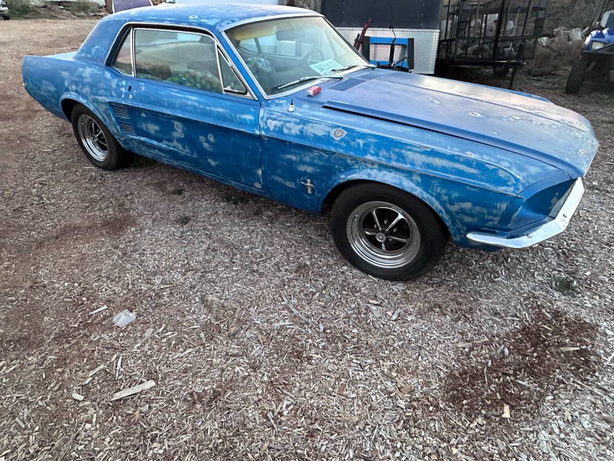 Ford-mustang-1966-blue