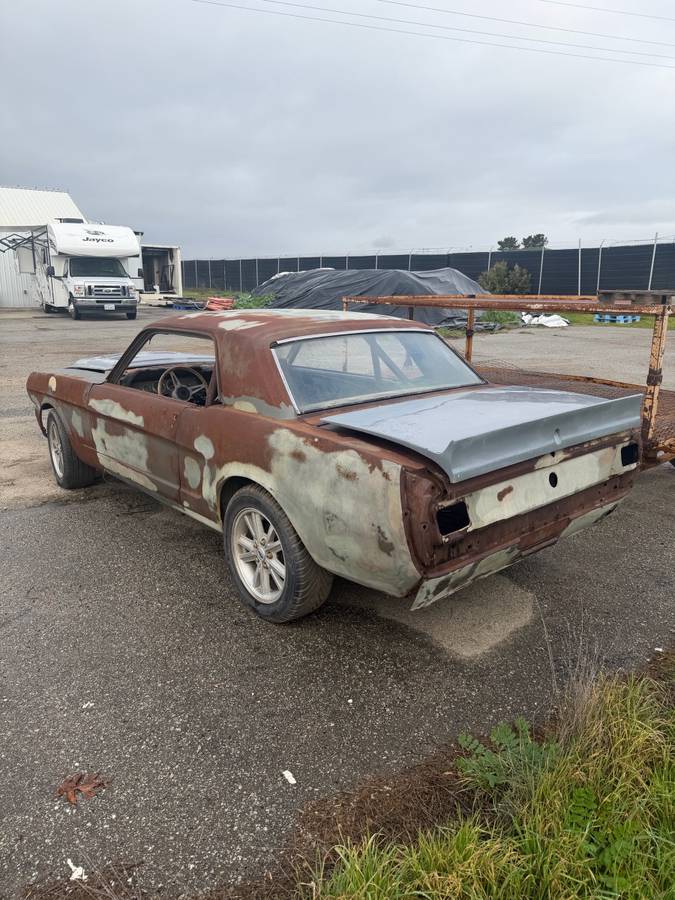 Ford-mustang-1966-custom-3