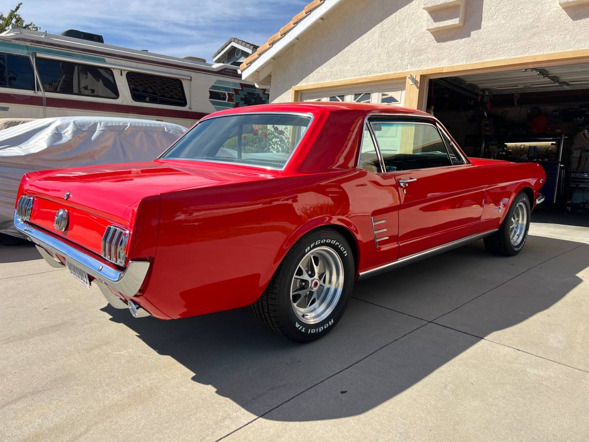 Ford-mustang-1966-red-1